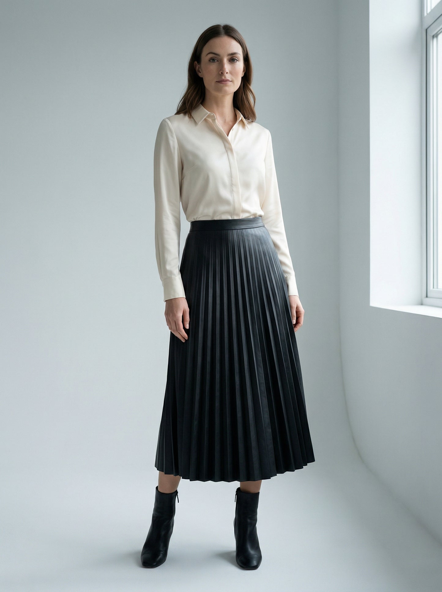 Pleated Faux Leather Skirt in Black